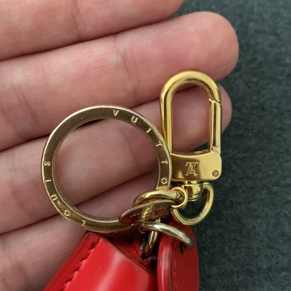 LOUIS VUITTON Monogram Tassel Bag Charm in Red - Picture 4 of 7
